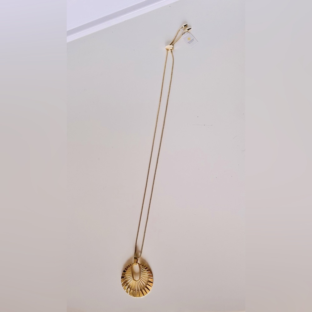 KENDRA SCOTT Deanne Gold Sunburst Necklace - Picture 5 of 12